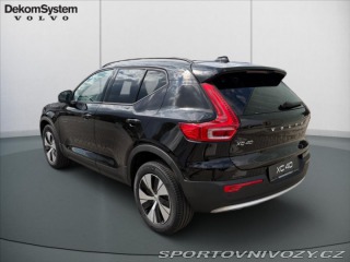 Volvo Ostatní modely XC40 2,0 XC40 B3 Core 8378 2026
