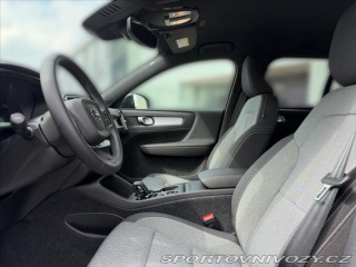 Volvo Ostatní modely XC40 2,0 XC40 B3 Core 8378 2026