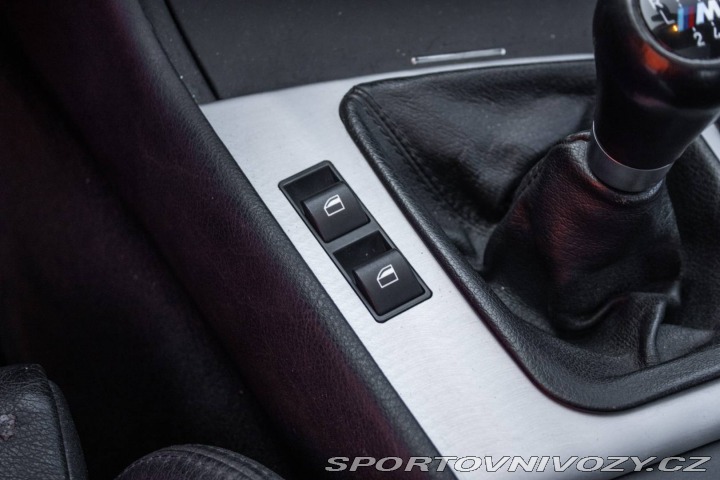 BMW 3 Coupé 330 Ci 2003 RWD 17 2003