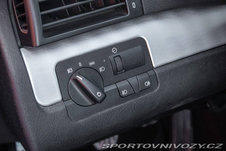 BMW 3 Coupé 330 Ci 2003 RWD 17 2003
