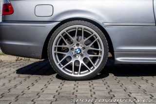 BMW 3 Coupé 330 Ci 2003 RWD 17 2003