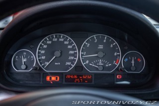 BMW 3 Coupé 330 Ci 2003 RWD 17 2003