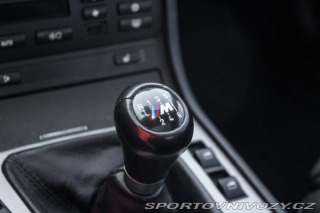 BMW 3 Coupé 330 Ci 2003 RWD 17 2003