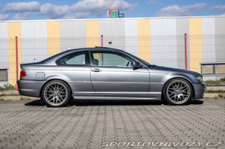 BMW 3 Coupé 330 Ci 2003 RWD 17 2003