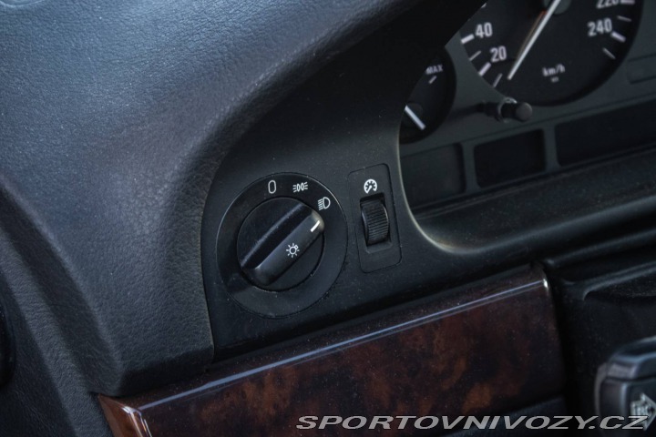 BMW 5 E39 540i / AJ NA SPLÁTKY 1999