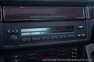 BMW 5 E39 540i / AJ NA SPLÁTKY 1999