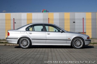 BMW 5 E39 540i / AJ NA SPLÁTKY 1999