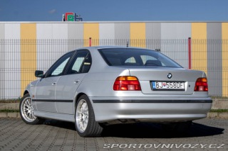 BMW 5 E39 540i / AJ NA SPLÁTKY 1999