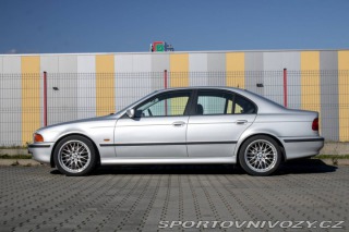 BMW 5 E39 540i / AJ NA SPLÁTKY 1999