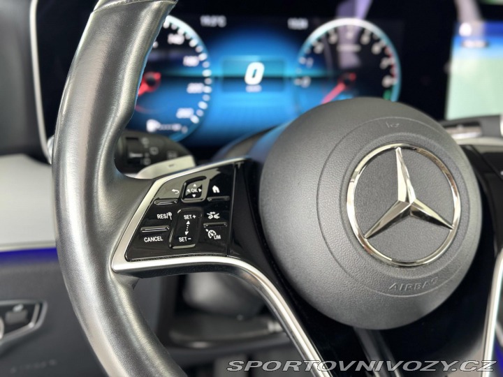 Mercedes-Benz E 300e 235kW*Webasto*Tažné* 2023