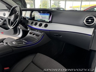Mercedes-Benz E 300e 235kW*Webasto*Tažné* 2023