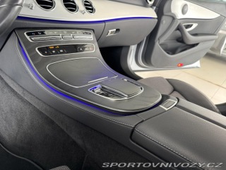 Mercedes-Benz E 300e 235kW*Webasto*Tažné* 2023