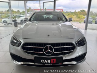 Mercedes-Benz E 300e 235kW*Webasto*Tažné* 2023