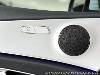 Mercedes-Benz E 300e 235kW*Webasto*Tažné* 2023