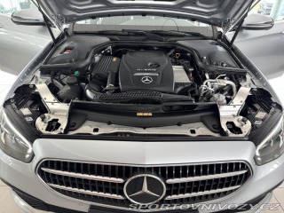 Mercedes-Benz E 300e 235kW*Webasto*Tažné* 2023