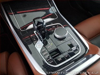 BMW X7 M50i 2022