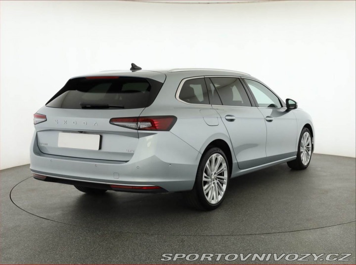 Škoda Superb 2.0 TSI 2024