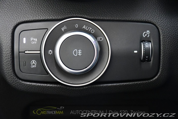 Alfa Romeo Giulia 2.0T 16V 206kW VELOCE AT8 2024