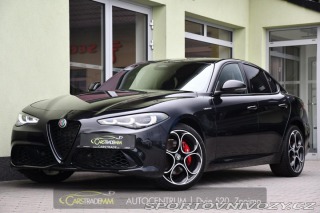 Alfa Romeo Giulia 2.0T 16V 206kW VELOCE AT8 2024
