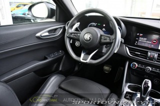 Alfa Romeo Giulia 2.0T 16V 206kW VELOCE AT8 2024