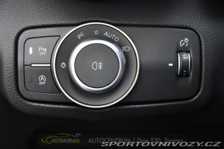 Alfa Romeo Giulia 2.0T 16V 206kW VELOCE AT8 2024