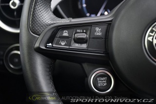 Alfa Romeo Giulia 2.0T 16V 206kW VELOCE AT8 2024