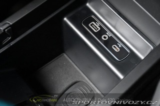Alfa Romeo Giulia 2.0T 16V 206kW VELOCE AT8 2024