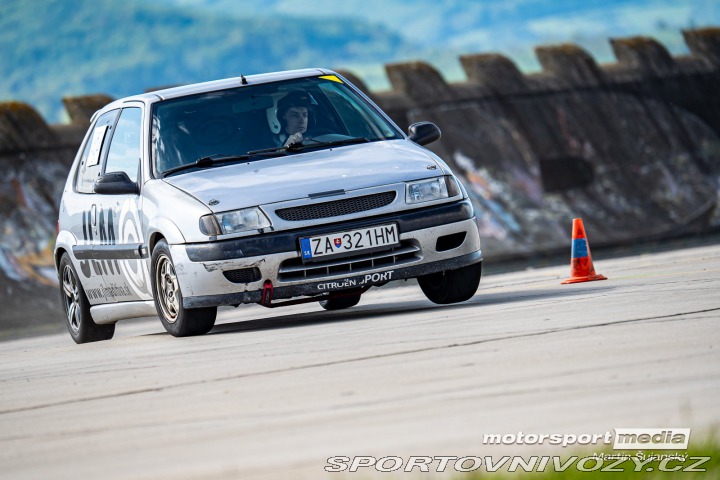 Citroën Ostatní modely Saxo VTS 16V, 112kW 850kg 1999