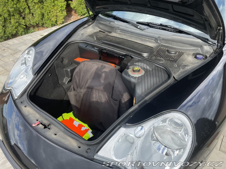 Porsche 911 996 cabrio RWD plná hist. 2003