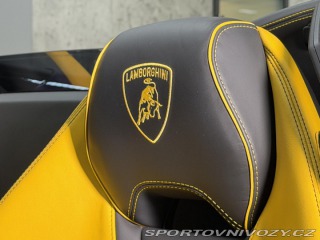 Lamborghini Huracán EVO SPYDER LIFT VIOLA PAS 2024