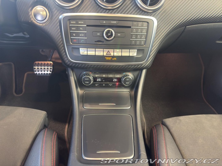 Mercedes-Benz A A 200 AMG Line 2017