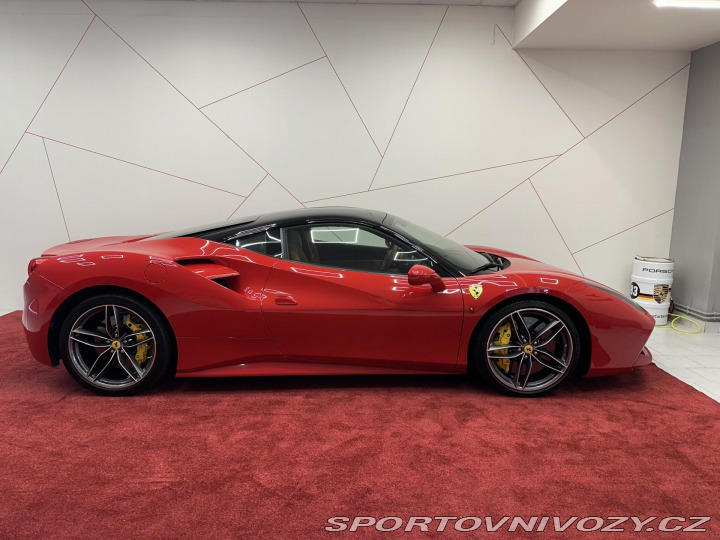Ferrari 488 GTB*LIFT*CAMERA*QUIO*DPH* 2018