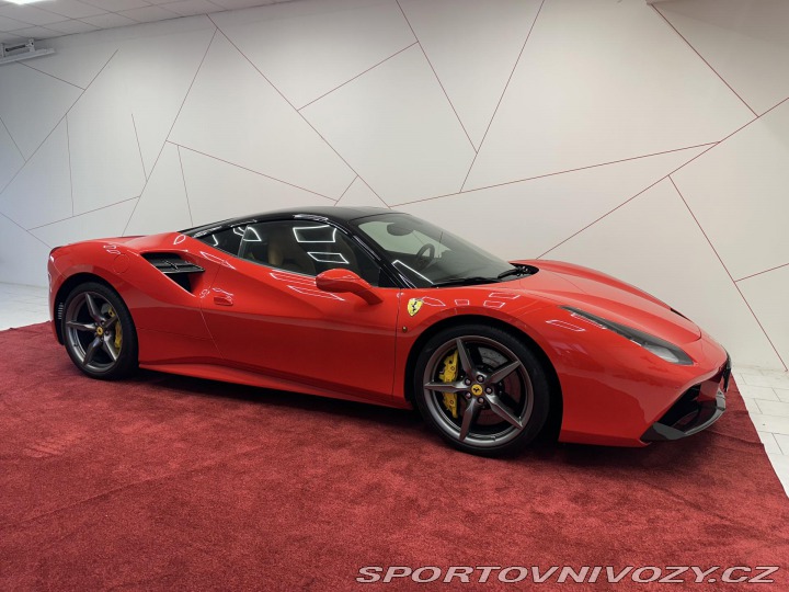 Ferrari 488 GTB*LIFT*CANERA*TOP*DPH 2017
