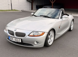 BMW Z4  2003