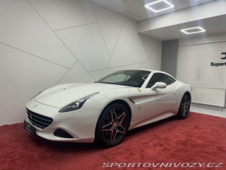 Ferrari California T*CAMERA*QUIO*TEMPOMAT*DP 2015