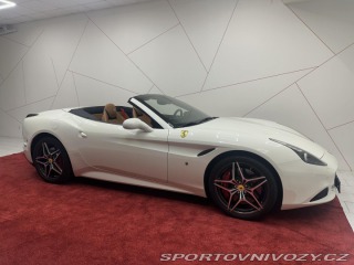 Ferrari California T*CAMERA*QUIO*TEMPOMAT*DP 2015