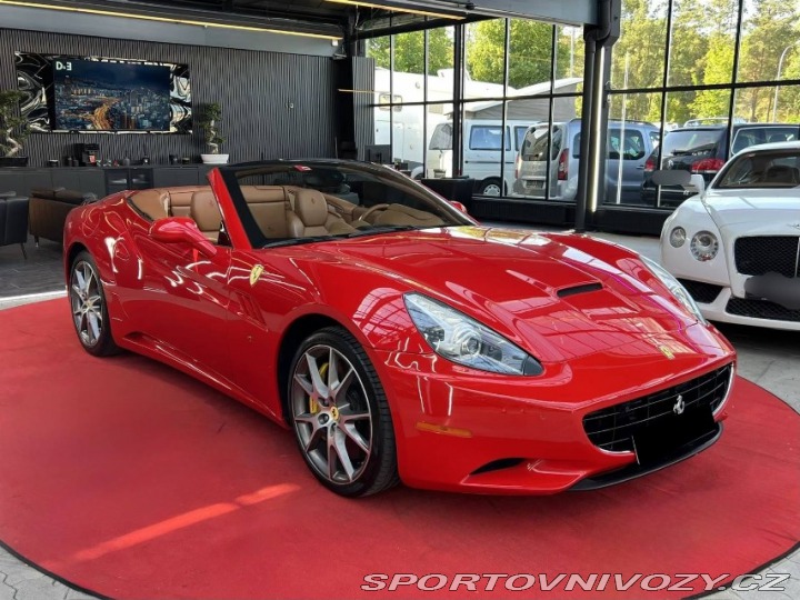 Ferrari California F149 2014