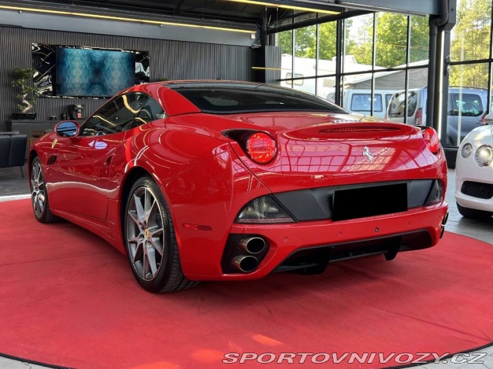 Ferrari California F149 2014