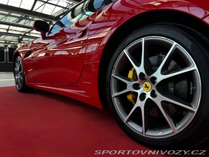 Ferrari California F149 2014