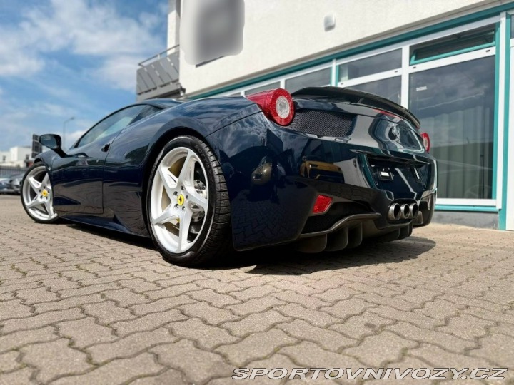 Ferrari 458 Italia 2010
