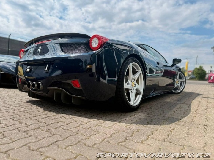 Ferrari 458 Italia 2010