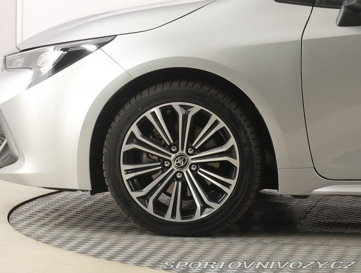 Toyota Corolla 2.0 Hybrid 2022