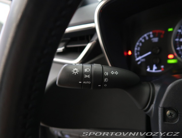 Toyota Corolla 2.0 Hybrid 2022