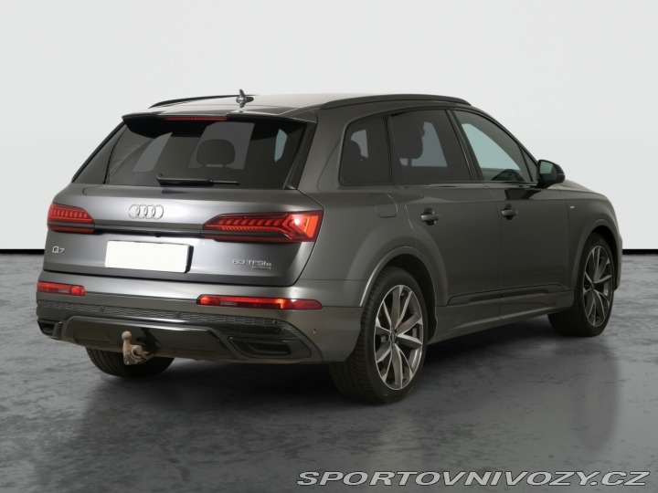 Audi Ostatní modely Q7 S-Line 60 TFSI e 2023
