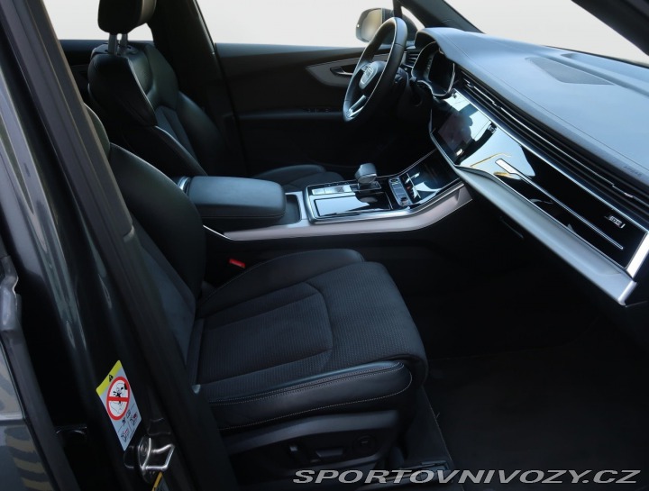 Audi Ostatní modely Q7 S-Line 60 TFSI e 2023