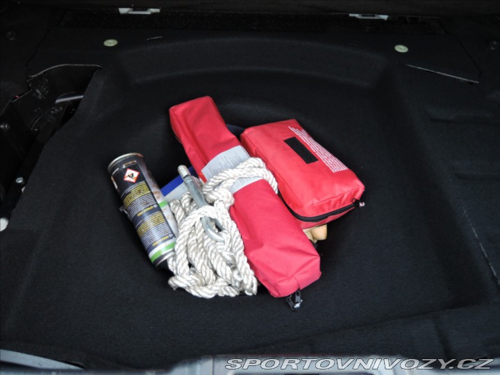 Mercedes-Benz CLS 3,0 320 CDi Aut. Kůže ČR 2008