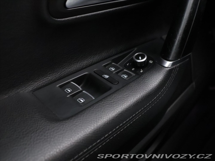 Volkswagen CC 2.0 TDI 103kW DSG Xenon C 2014