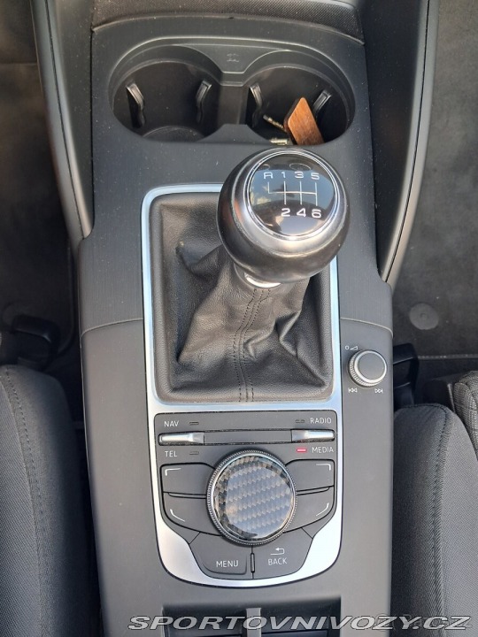 Audi A3 2,0 TDi, 135kw, MANUÁL 2015