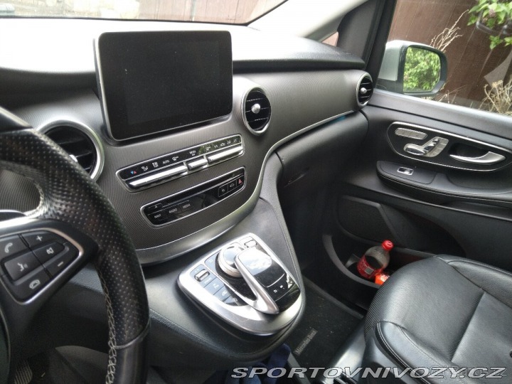 Mercedes-Benz Ostatní modely Třídy V 2,0 W447 44 250 2017