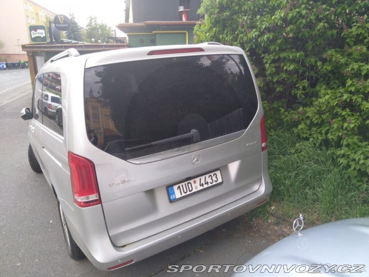 Mercedes-Benz Ostatní modely Třídy V 2,0 W447 44 250 2017
